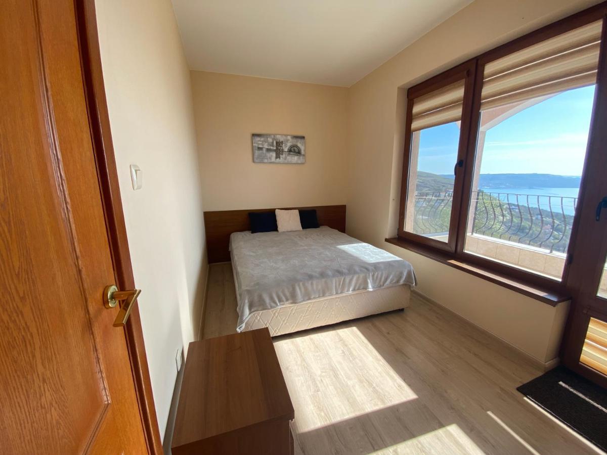 Sea Sunrise Vila Balchik Exterior photo